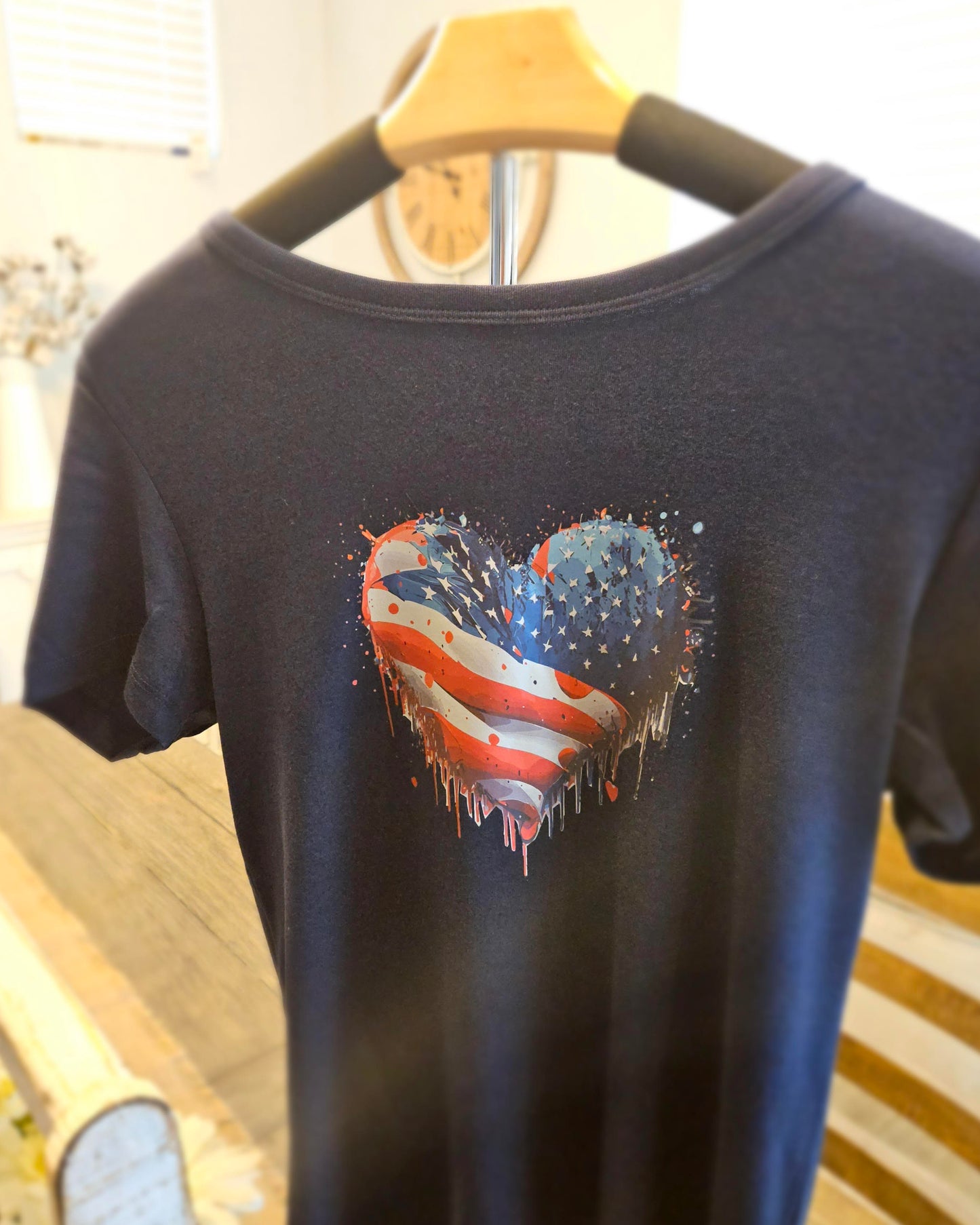 Women's short sleeve Freedom shirt